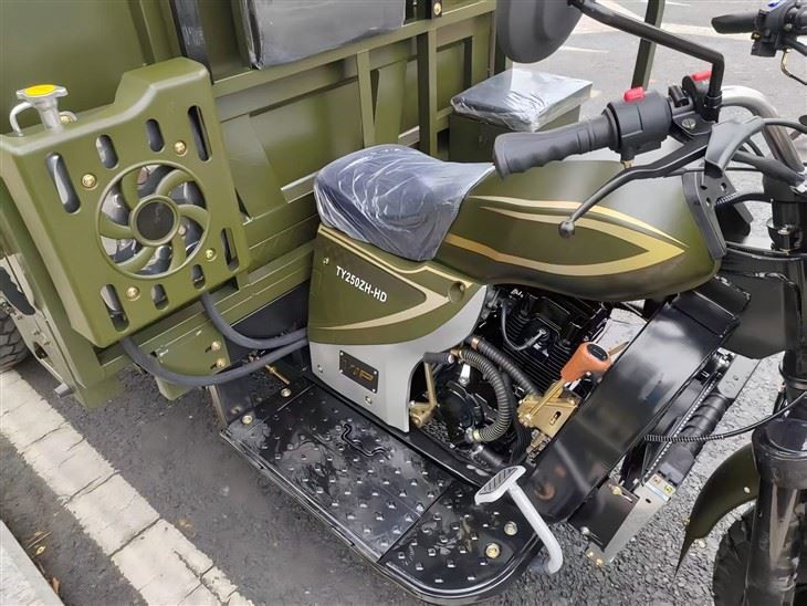 Heavy Cargo Box Tricycle factory